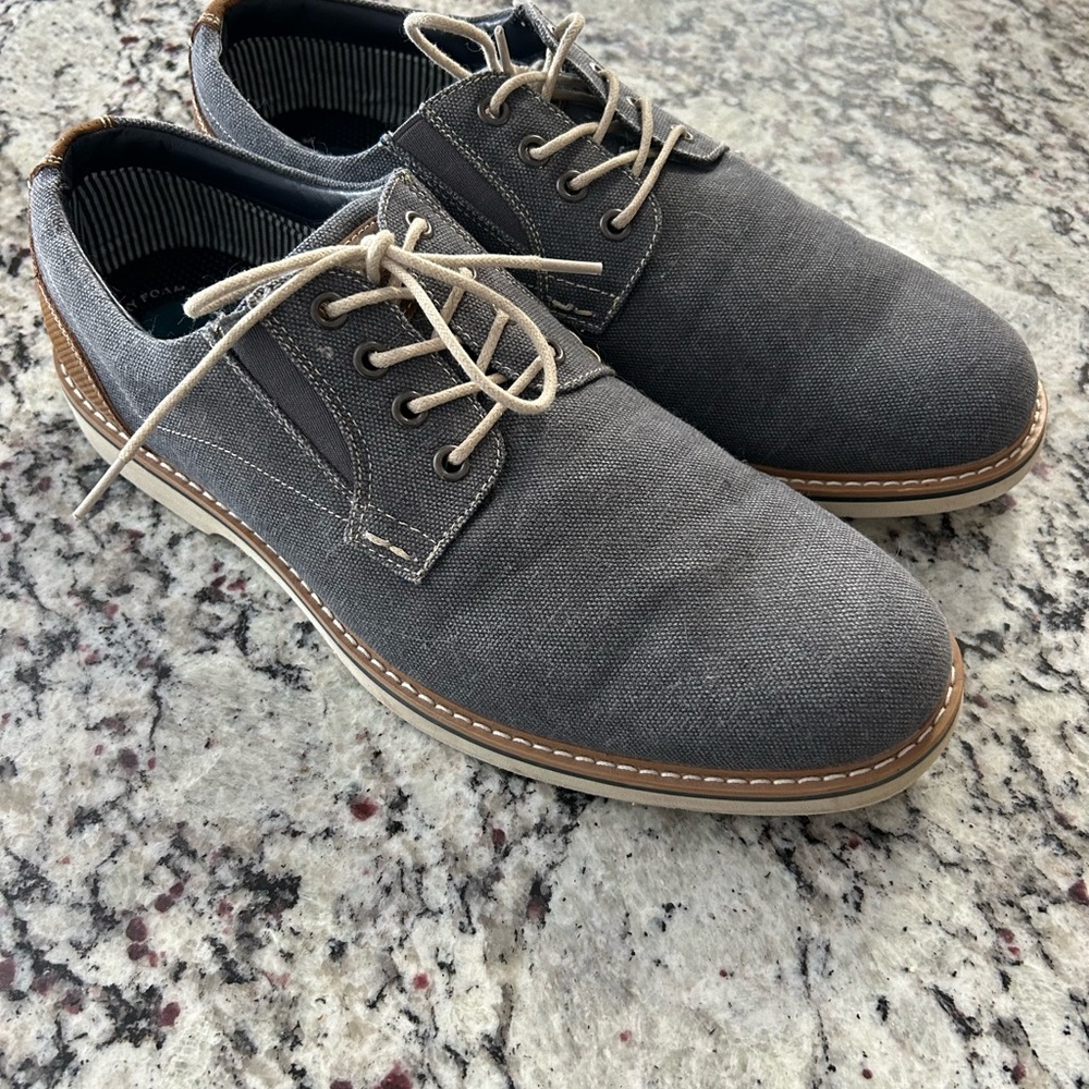 Men's Gray Casual Shoes